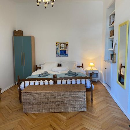 Old Tbilisi City Center, Two - Room Apartment Exterior foto